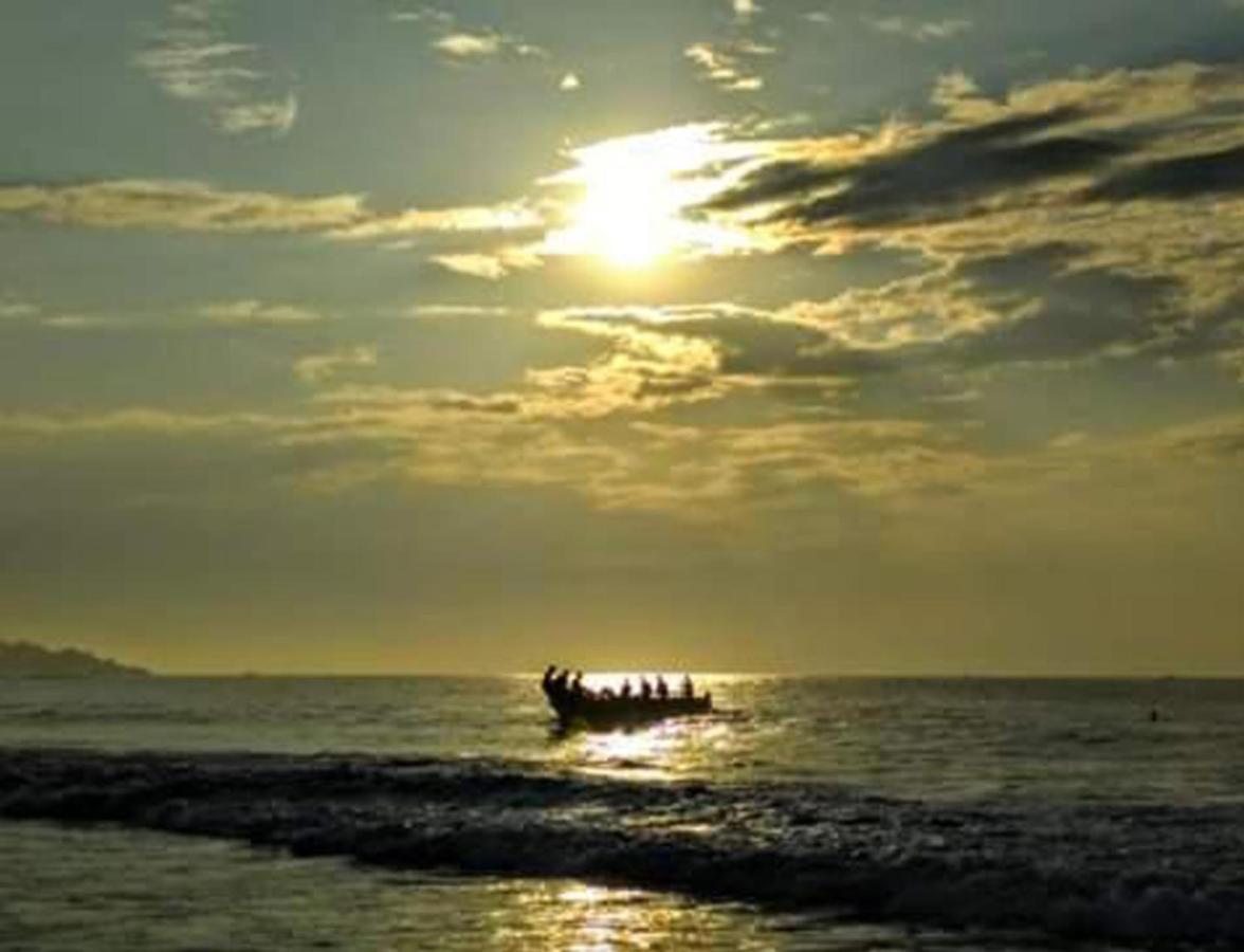 Talalla Bay Inn Beach Bangolow Dış mekan fotoğraf